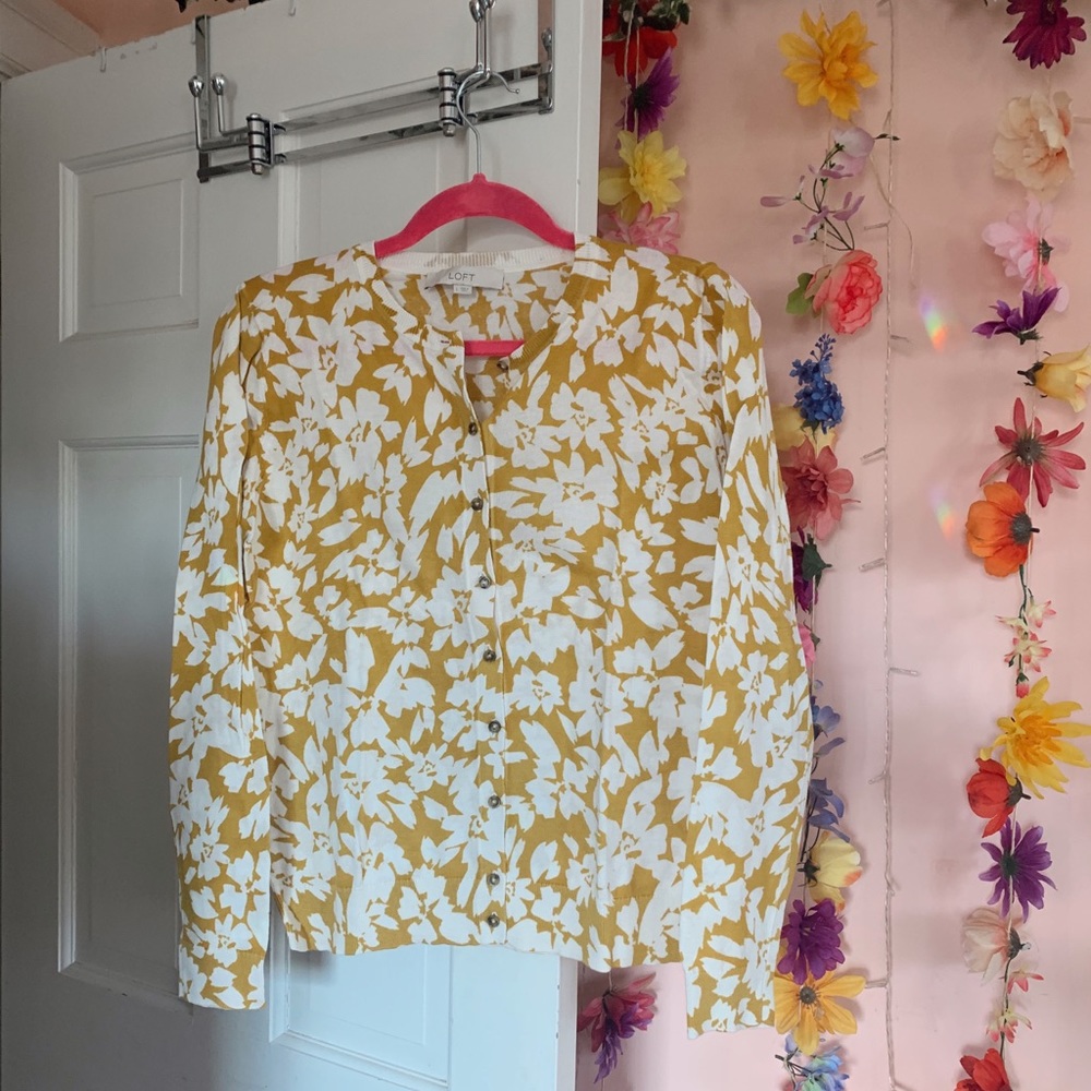 NWT Loft Cardigan